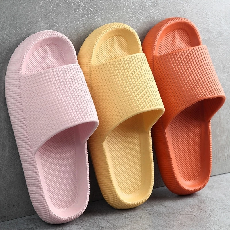 MARION - Chaussures Élégantes Grande Taille Découvrez nos chaussures MARION, une création mode grande taille qui marie confort quotidien et élégance française. Ces chaussures grande taille offrent une silhouette raffinée et versatile, créées pour les femm