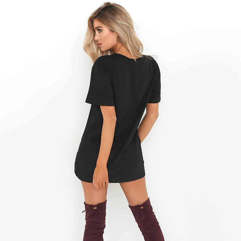 Clara - Robe Décontractée Grande Taille Femme Découvrez notre robe Clara, une création mode grande taille qui allie le confort quotidien à l'élégance française. Cette robe élégante grande taille offre une simplicité raffinée et un style contemporain, parf