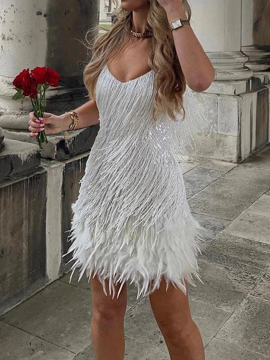 Jani - Robe de Soirée Grande Taille Femme Élégante Découvrez notre robe Jani, une création mode grande taille qui incarne l'élégance française dans toute sa splendeur. Cette robe élégante grande taille est conçue pour faire sensation lors de vos soirées l