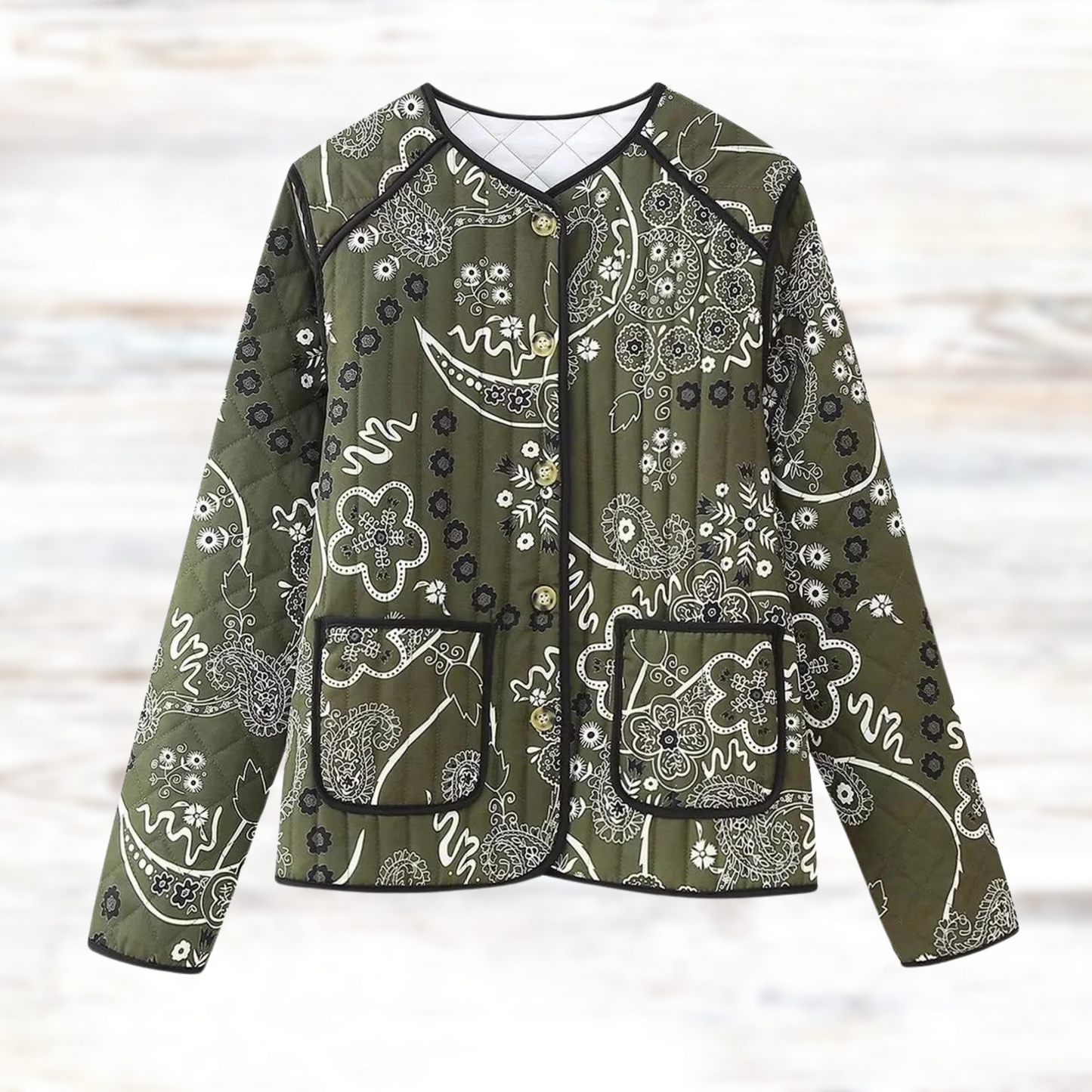 LULA - Veste Vintage Fleurie Grande Taille Découvrez notre veste LULA, une création mode grande taille qui allie charme vintage et élégance française. Cette veste fleurie grande taille offre un design rétro et romantique, idéale pour les femmes qui souhai