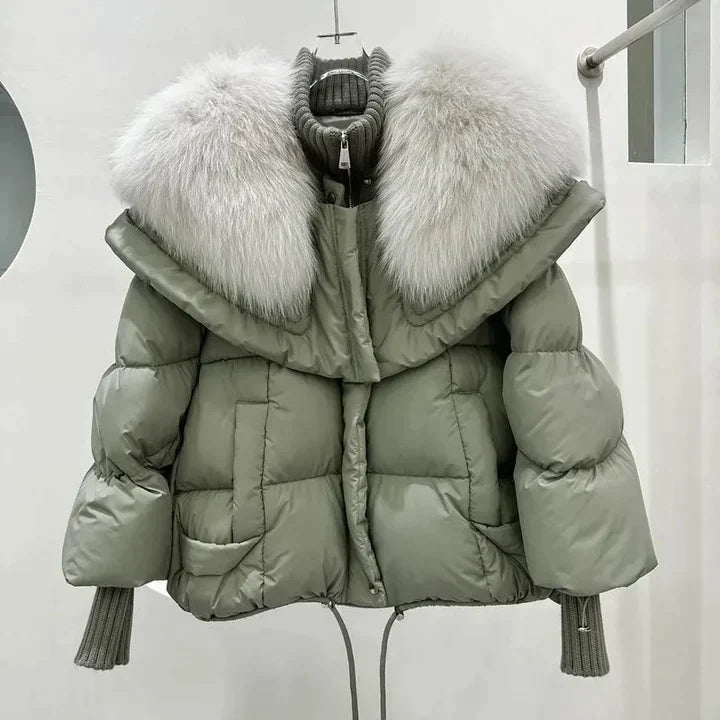 LUCILLE - Veste en Fausse Fourrure Grande Taille Découvrez notre veste LUCILLE, une création mode grande taille qui allie luxe de la fausse fourrure et élégance française. Cette veste élégante grande taille offre un design sophistiqué et chaleureux, idéal