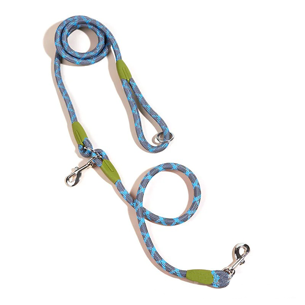 LAISSE MAINS LIBRES - Laisse de Chien Mains Libres Découvrez notre laisse mains libres, une création qui marie praticité moderne et élégance française. Cette laisse innovante offre une conception raffinée et fonctionnelle, créée pour ceux qui recherchent
