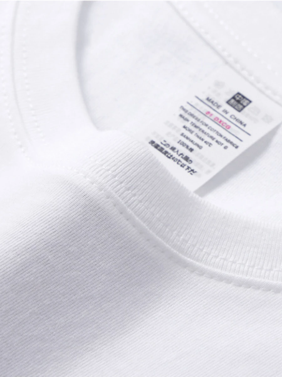 ANNE - Pull Exclusif Grande Taille Découvrez notre pull ANNE, une création mode grande taille qui marie design exclusif et élégance française. Ce pull grande taille offre une silhouette distinctive et raffinée, créé pour les femmes qui recherchent une piè