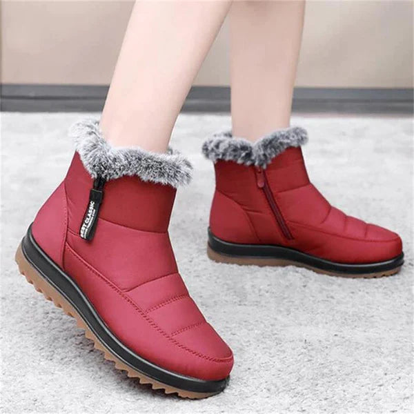 HOLLY - Bottes d'Hiver en Coton Grande Taille Découvrez nos bottes HOLLY, une création mode grande taille qui marie chaleur naturelle et élégance française. Ces bottes d'hiver grande taille offrent une silhouette raffinée et chaleureuse, créées pour les f