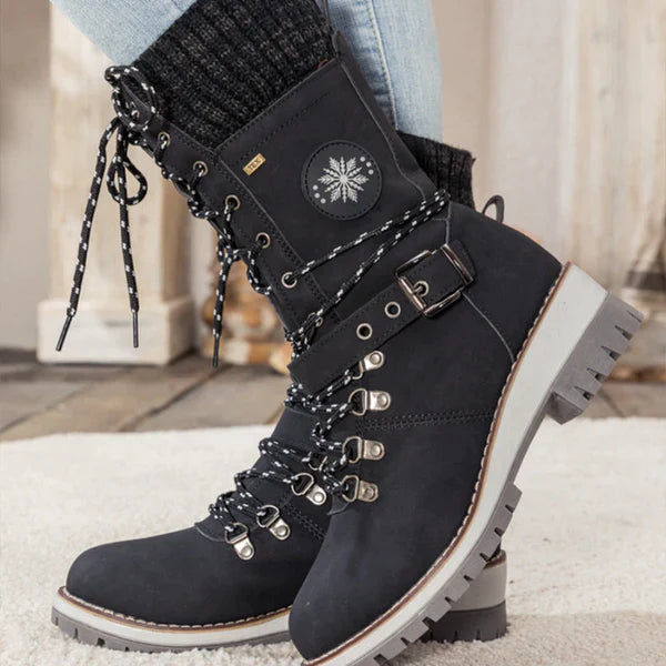 CORINE - Bottes d'Hiver Grande Taille Découvrez nos bottes CORINE, une création mode grande taille qui marie protection hivernale et élégance française. Ces bottes d'hiver grande taille offrent une silhouette raffinée et chaleureuse, créées pour les femme
