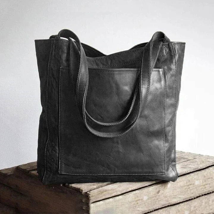MADISON - Sac Fourre-Tout Élégant Grande Taille Découvrez notre sac MADISON, une création mode grande taille qui marie fonctionnalité durable et élégance française. Ce sac fourre-tout offre une silhouette raffinée et spacieuse, créé pour les femmes qui re