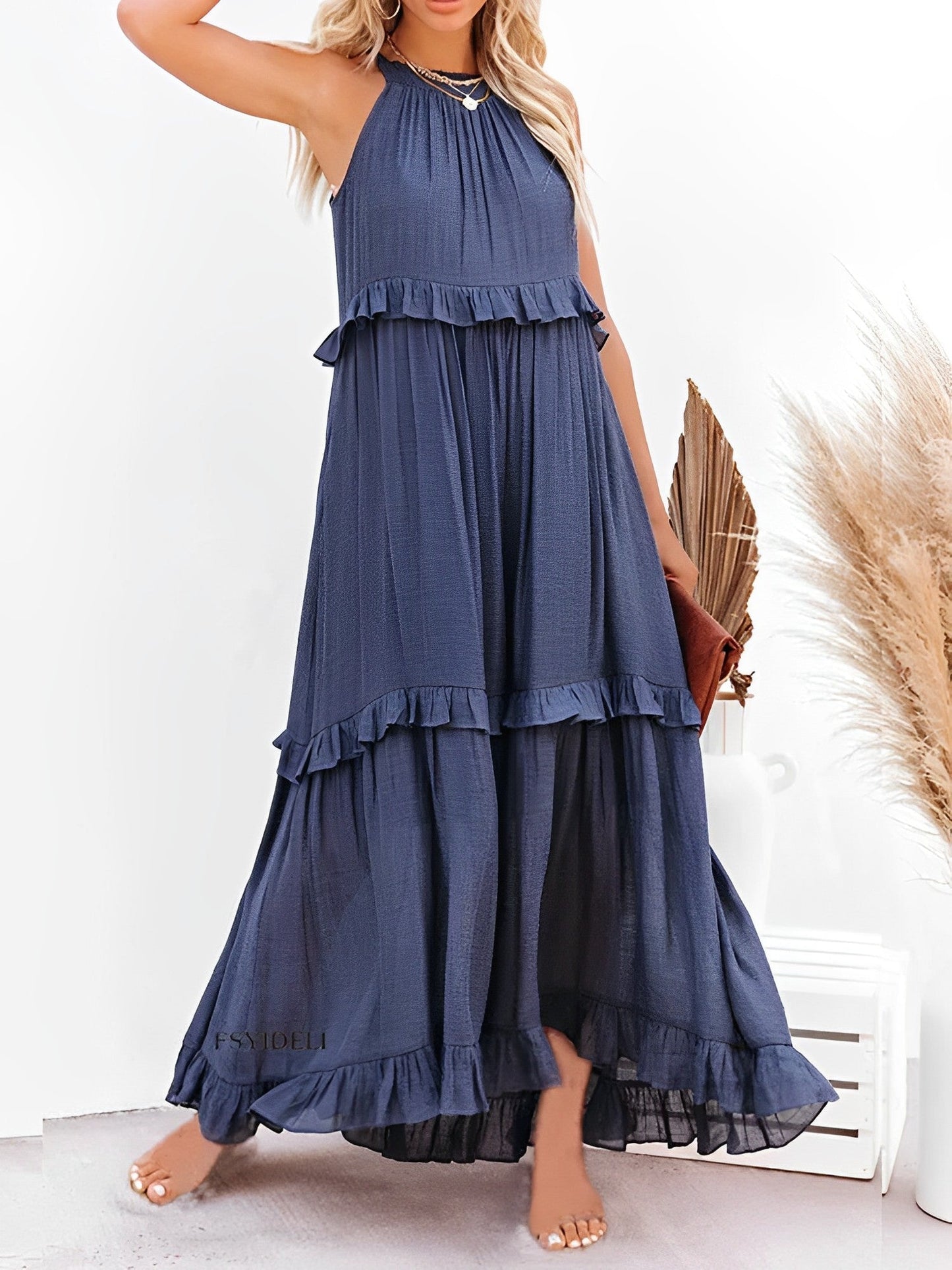 Lusi - Robe d'Été Bohème Grande Taille Femme Découvrez notre robe Lusi, une création mode grande taille qui allie esprit bohème et élégance française. Cette robe élégante grande taille offre un style estival libre et raffiné, parfaite pour les femmes qui
