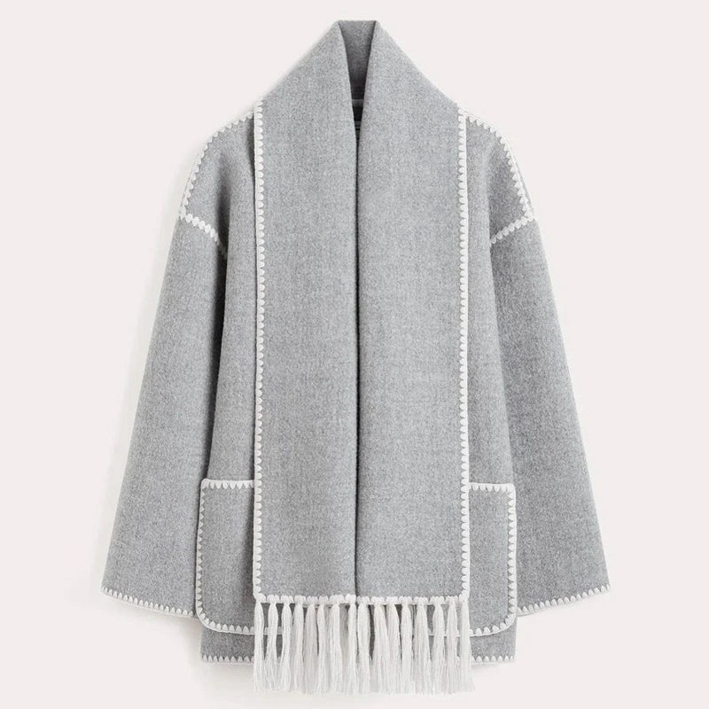 BETTY - Manteau d'Hiver Grande Taille avec Col en Fausse Fourrure Découvrez notre manteau d'hiver BETTY, une pièce mode grande taille qui allie chaleur luxueuse et élégance française. Ce manteau grande taille présente un magnifique col en fausse fourrure