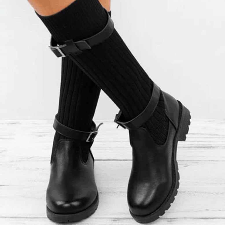 KELLY - Bottes en Cuir et Laine Tricotée Grande Taille Découvrez nos bottes KELLY, une création mode grande taille qui marie luxe du cuir, douceur de la laine et élégance française. Ces bottes grande taille offrent une silhouette raffinée et chaleureuse,