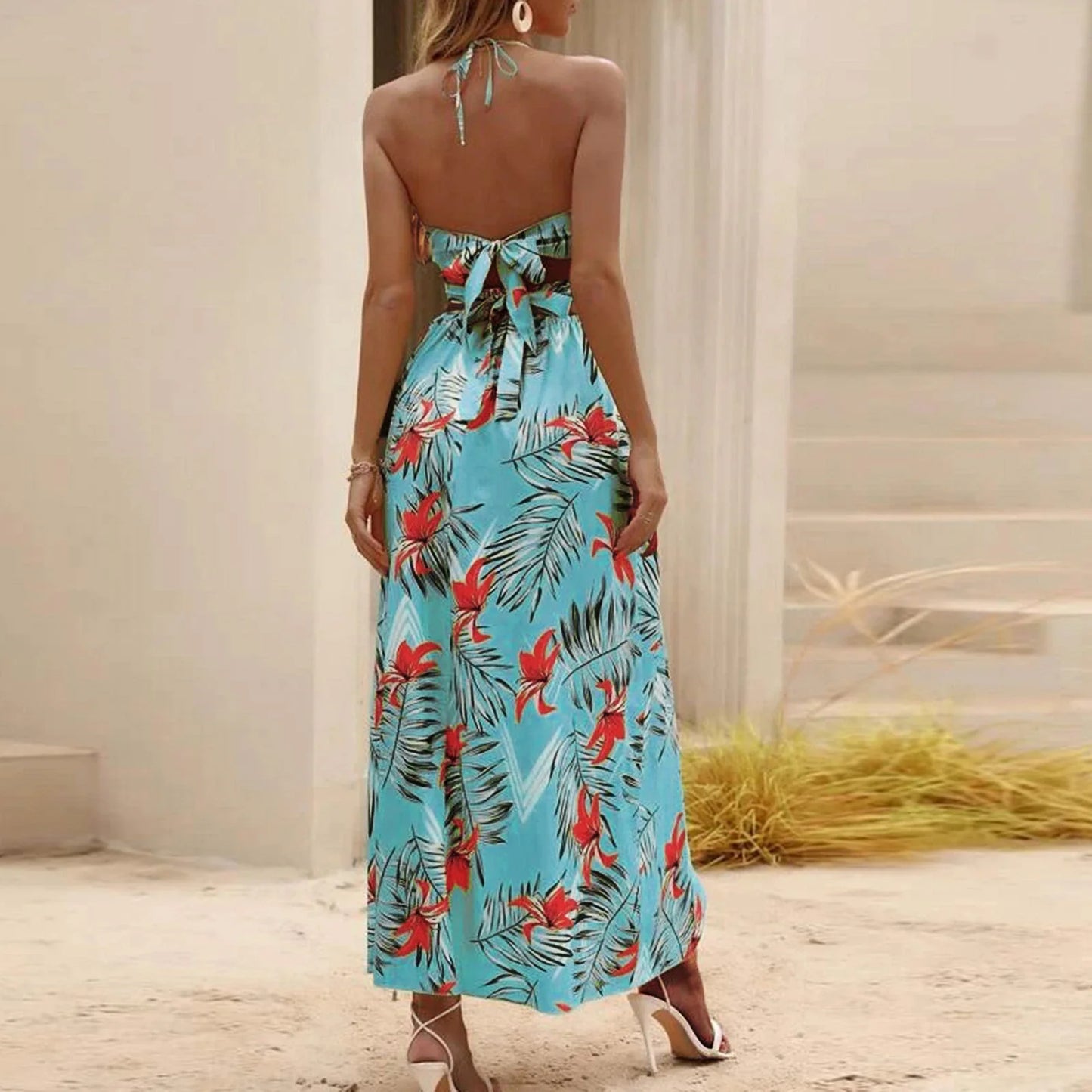 Wanny - Robe Longue Florale Grande Taille Femme Élégante Découvrez notre robe Wanny, une création mode grande taille qui allie motifs floraux et élégance française. Cette robe élégante grande taille avec ses imprimés floraux raffinés offre une silhouette