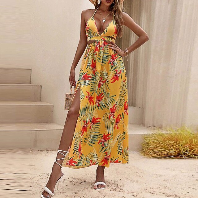 Wanny - Robe Longue Florale Grande Taille Femme Élégante Découvrez notre robe Wanny, une création mode grande taille qui allie motifs floraux et élégance française. Cette robe élégante grande taille avec ses imprimés floraux raffinés offre une silhouette