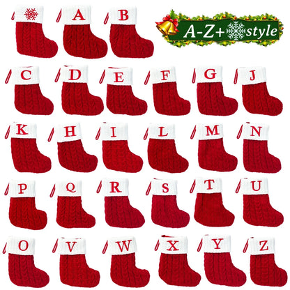 BAS DE NOËL - Chaussette de Noël Personnalisée Découvrez notre bas de Noël personnalisé, une création qui marie tradition festive et élégance française. Cette chaussette de Noël offre un design raffiné et magique, créée pour ceux qui recherchent une pièce