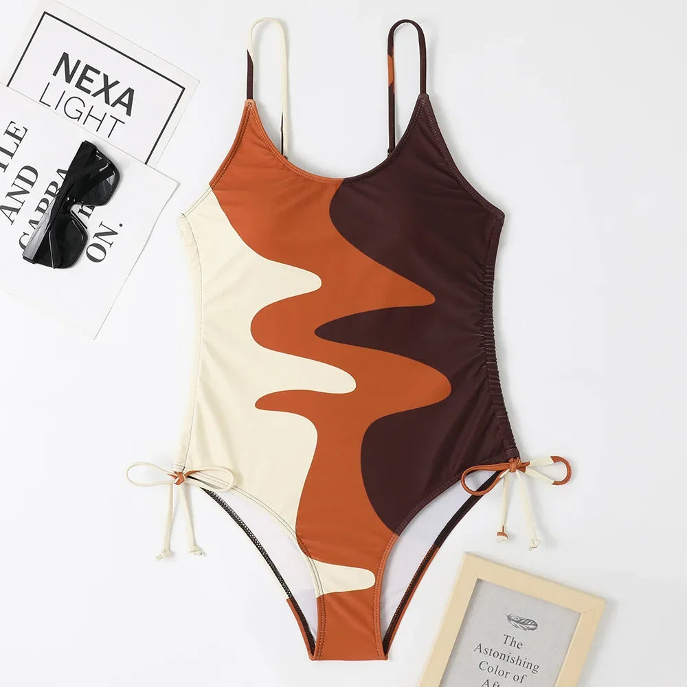 JANE - Maillot de Bain Une Pièce Grande Taille Découvrez notre maillot de bain JANE, une création mode grande taille qui incarne la sophistication balnéaire et l'élégance française. Ce maillot une pièce grande taille offre une silhouette glamour et raffin