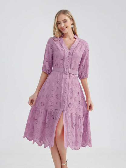 Monica - Robe d'Été Grande Taille Femme Élégante Découvrez notre robe Monica, une création mode grande taille qui incarne la fraîcheur estivale et l'élégance française. Cette robe élégante grande taille allie style sophistiqué et confort d'été, parfaite p
