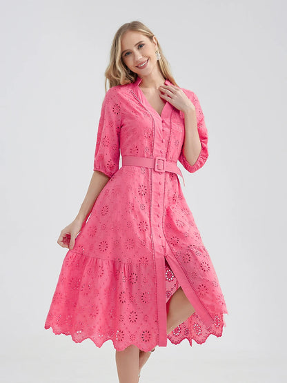 Monica - Robe d'Été Grande Taille Femme Élégante Découvrez notre robe Monica, une création mode grande taille qui incarne la fraîcheur estivale et l'élégance française. Cette robe élégante grande taille allie style sophistiqué et confort d'été, parfaite p