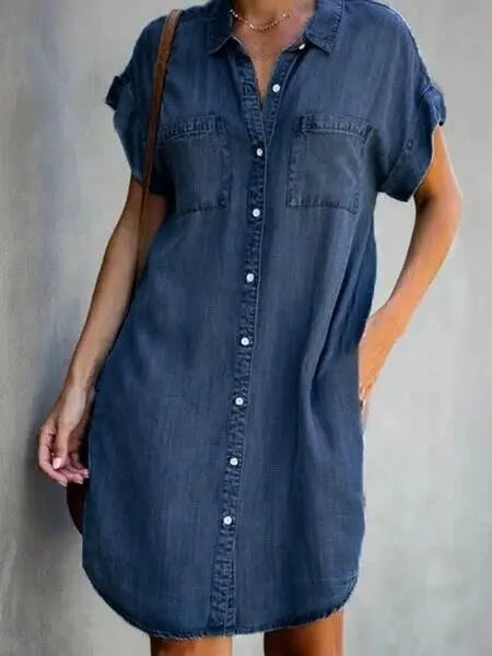 Sanna - Robe en Jean Grande Taille Femme Découvrez notre robe Sanna, une création mode grande taille qui réinvente le jean avec élégance française. Cette robe élégante grande taille allie le style intemporel du denim au confort contemporain, parfaite pour