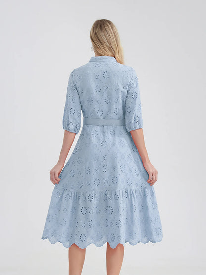 Monica - Robe d'Été Grande Taille Femme Élégante Découvrez notre robe Monica, une création mode grande taille qui incarne la fraîcheur estivale et l'élégance française. Cette robe élégante grande taille allie style sophistiqué et confort d'été, parfaite p
