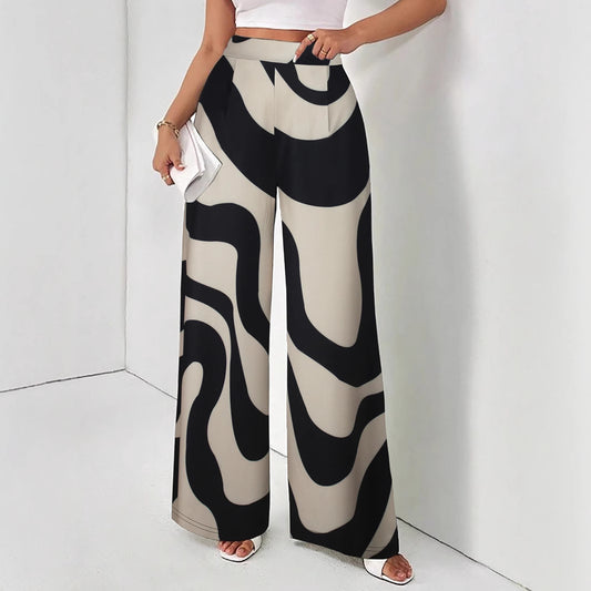 Claire Ensemble Été Découvrez notre Pantalon Droit Rayé Grande Taille 'Céline' - Élégance et Confort au Quotidien 🌟 L'essentiel mode pour femmes aux belles courbes qui ne font aucun compromis sur le style. Caractéristiques Principales: • Coupe droite mod
