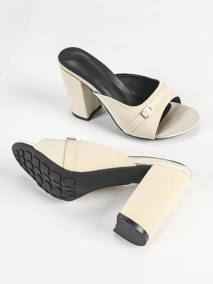 Camille - Sandales à Talons Élégantes Élégantes et confortables, les sandales Camille subliment votre silhouette avec style. Leur talon bloc de 9cm offre stabilité et confort pour toutes vos occasions spéciales. ✨ Caractéristiques Principales:• Talon bloc