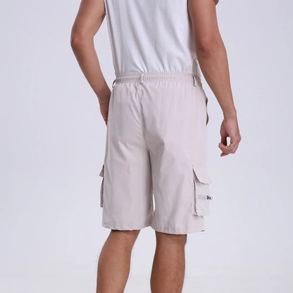 JOHN - Short Essentiel d'Été Homme Découvrez notre short JOHN pour homme, une création qui marie confort estival et élégance française. Ce short d'été offre une silhouette raffinée et décontractée, créé pour les hommes qui recherchent une pièce aussi légè