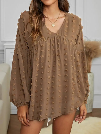 INEZ - Le Favori de l'Été Grande Taille Découvrez notre pièce INEZ, une création mode grande taille qui marie fraîcheur estivale et élégance française. Cette tenue d'été grande taille offre une silhouette légère et raffinée, créée pour les femmes qui rech