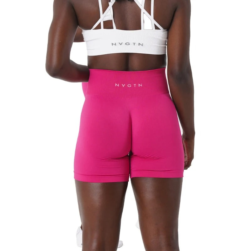 MANON - Short de Sport Taille Haute Grande Taille Découvrez notre short MANON, une création mode grande taille qui allie performance sportive et élégance française. Ce short de sport grande taille offre une silhouette athlétique et raffinée, créé pour les