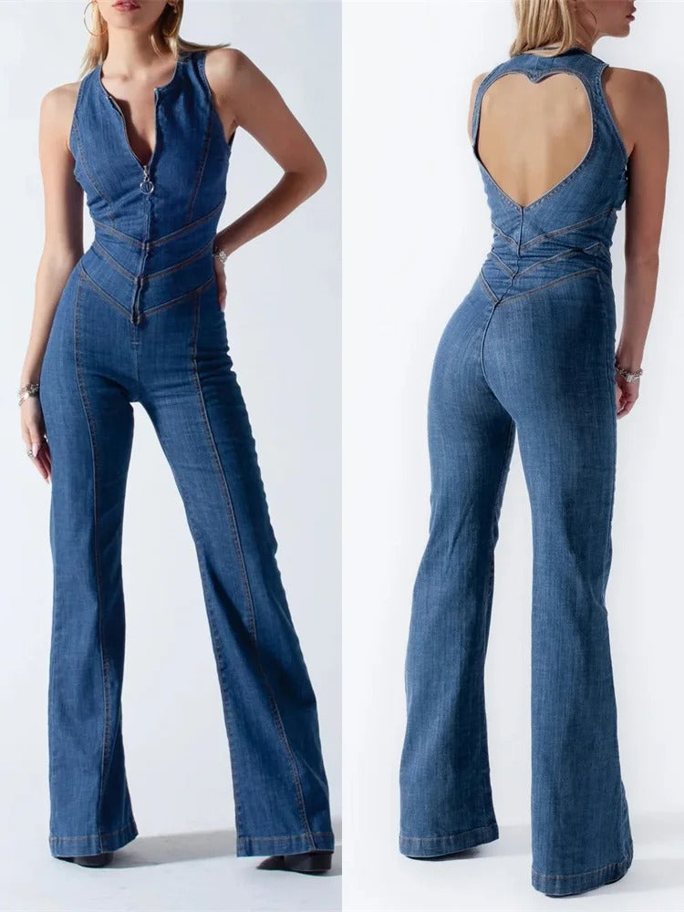 LANA - Combinaison en Jean Grande Taille Découvrez notre combinaison LANA, une création mode grande taille qui allie style denim et élégance française. Cette combinaison en jean grande taille offre un design moderne et décontracté, idéale pour les femmes