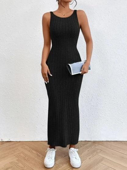 Alexis - Combinaison d'Été Grande Taille Femme Découvrez notre combinaison Alexis, une création mode grande taille qui allie fraîcheur estivale et élégance française. Cette combinaison élégante grande taille offre un style contemporain parfait pour l'été,