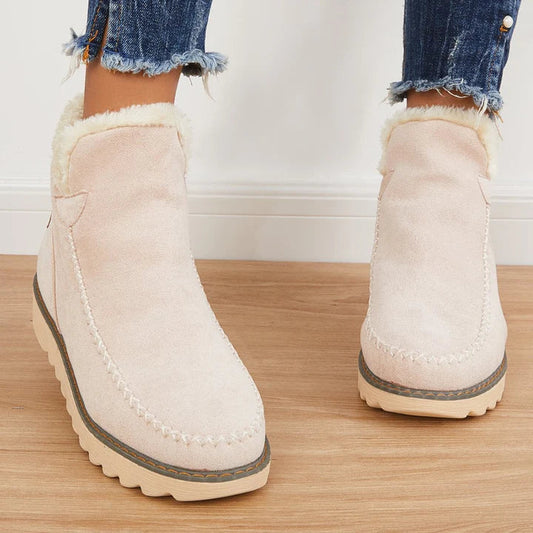 MADISON - Bottes d'Hiver Fourrées Grande Taille Découvrez nos bottes MADISON, une création mode grande taille qui marie chaleur fourrée et élégance française. Ces bottes d'hiver grande taille offrent une silhouette raffinée et douillette, créées pour les