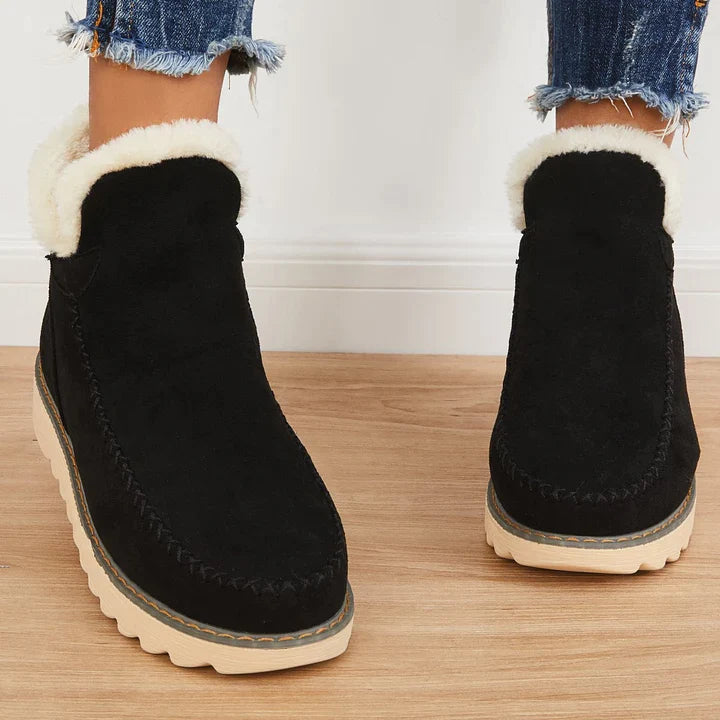 MADISON - Bottes d'Hiver Fourrées Grande Taille Découvrez nos bottes MADISON, une création mode grande taille qui marie chaleur fourrée et élégance française. Ces bottes d'hiver grande taille offrent une silhouette raffinée et douillette, créées pour les