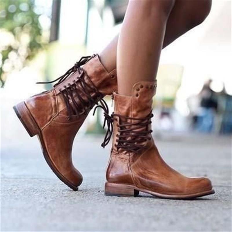 DELILAH - Bottes en Cuir Grande Taille Découvrez nos bottes DELILAH, une création mode grande taille qui marie cuir luxueux et élégance française. Ces bottes grande taille offrent une silhouette raffinée et sophistiquée, créées pour les femmes qui recherc