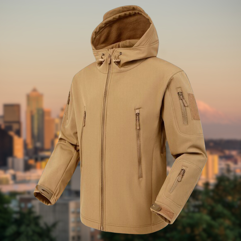 MARCO - Veste Tactique Homme Découvrez notre veste MARCO pour homme, une création qui allie fonctionnalité tactique et élégance française. Cette veste tactique offre une silhouette moderne et fonctionnelle, créée pour les hommes qui recherchent une pièce