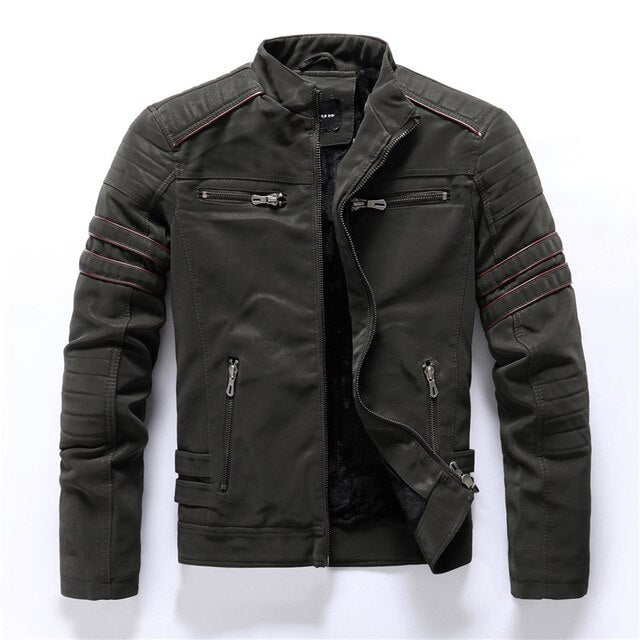 ALEXIS - Manteau d'Hiver Homme Découvrez notre manteau ALEXIS pour homme, une création qui marie protection hivernale et élégance française. Ce manteau d'hiver offre une silhouette raffinée et protectrice, créé pour les hommes qui recherchent une pièce au