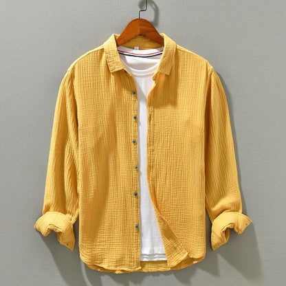 ARTURO - Chemise en Coton Homme Découvrez notre chemise ARTURO pour homme, une création qui marie confort du coton et élégance française. Cette chemise en coton offre une silhouette raffinée et intemporelle, créée pour les hommes qui recherchent une pièce