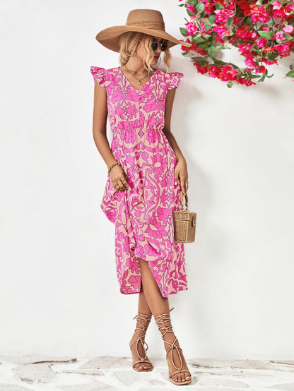 Wenny - Robe Fleurie Grande Taille Femme Découvrez notre robe Wenny, une création mode grande taille qui allie motifs floraux et élégance française. Cette robe élégante grande taille avec son décolleté en V et ses manches courtes offre une silhouette soph
