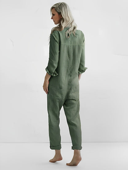 KAJSA - Combinaison Verte Grande Taille | Mode Femme Courbes Découvrez notre combinaison KAJSA, une création mode grande taille qui allie style contemporain et élégance française. Cette combinaison élégante grande taille offre un design moderne et sophist