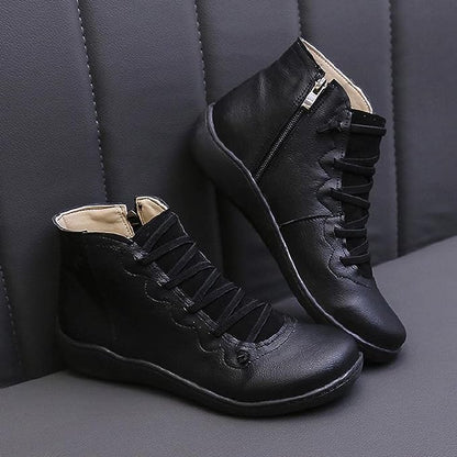 MALOU - Bottes de Neige Grande Taille Découvrez nos bottes MALOU, une création mode grande taille qui marie protection neige et élégance française. Ces bottes de neige grande taille offrent une silhouette raffinée et imperméable, créées pour les femmes qu