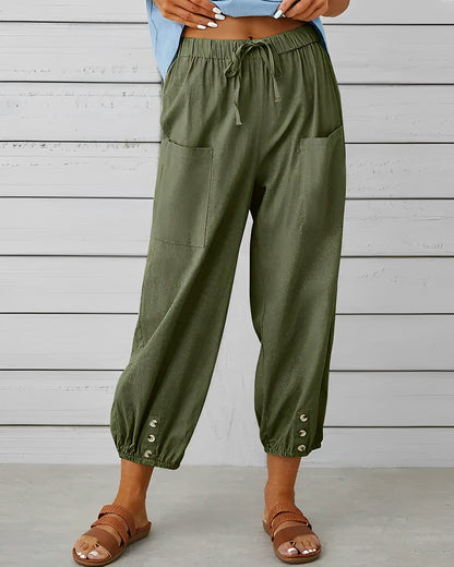 MAYA - Pantalon Large Taille Haute Grande Taille Découvrez notre pantalon MAYA, une création mode grande taille qui incarne l'élégance française avec une silhouette contemporaine. Ce pantalon taille haute grande taille offre une coupe large et raffinée, c