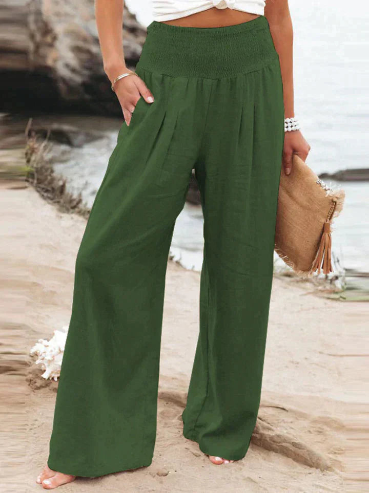 LEA - Pantalon Mode Grande Taille Découvrez notre pantalon LEA, une création mode grande taille qui allie tendance contemporaine et élégance française. Ce pantalon grande taille offre une silhouette moderne et raffinée, créé pour les femmes qui recherchen
