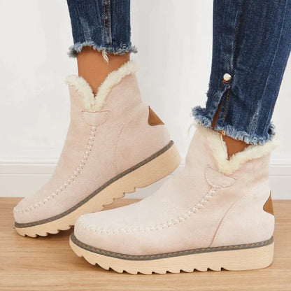 MADISON - Bottes d'Hiver Fourrées Grande Taille Découvrez nos bottes MADISON, une création mode grande taille qui marie chaleur fourrée et élégance française. Ces bottes d'hiver grande taille offrent une silhouette raffinée et douillette, créées pour les
