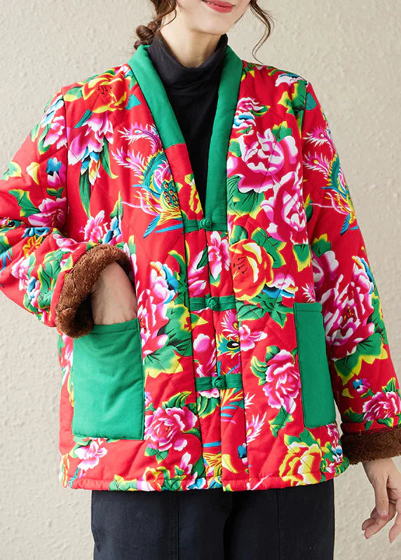 JESSA - Veste Imprimé Bohème Grande Taille Découvrez notre veste JESSA, une création mode grande taille qui allie style bohème et élégance française. Cette veste matelassée grande taille offre un design unique avec son imprimé bohème, idéale pour les femm