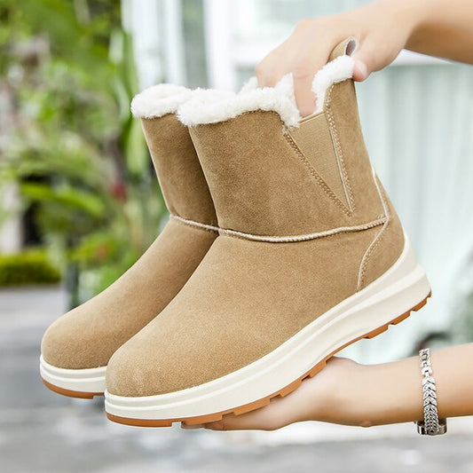 JELAI - Bottes d'Hiver Grande Taille Découvrez nos bottes JELAI, une création mode grande taille qui marie protection hivernale et élégance française. Ces bottes d'hiver grande taille offrent une silhouette raffinée et chaleureuse, créées pour les femmes