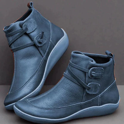 LOTTE - Bottes en Cuir Grande Taille Découvrez nos bottes LOTTE, une création mode grande taille qui marie cuir premium et élégance française. Ces bottes grande taille offrent une silhouette raffinée et sophistiquée, créées pour les femmes qui recherchent