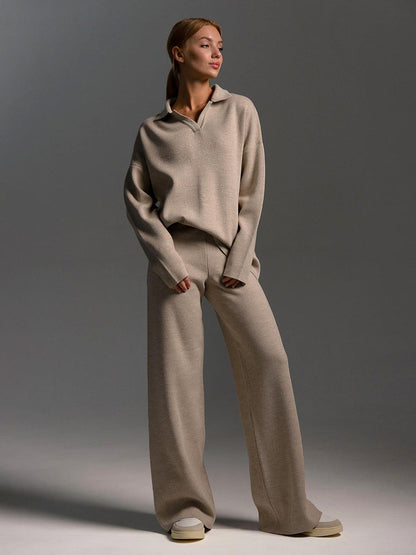 MYRNA - Ensemble Pull Col Polo et Pantalon Large Grande Taille Découvrez notre ensemble MYRNA, une création mode grande taille qui allie confort raffiné et élégance française. Cet ensemble grande taille comprend un pull en maille au col polo distingué et