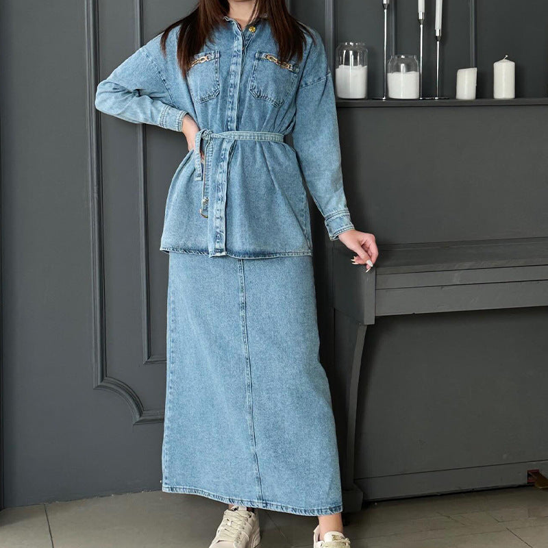 Leslie - Ensemble Denim Grande Taille Femme Élégant Découvrez notre ensemble Leslie, une création mode grande taille qui réinvente le denim avec l'élégance française. Cet ensemble élégant grande taille allie le style casual du jean au raffinement contempo