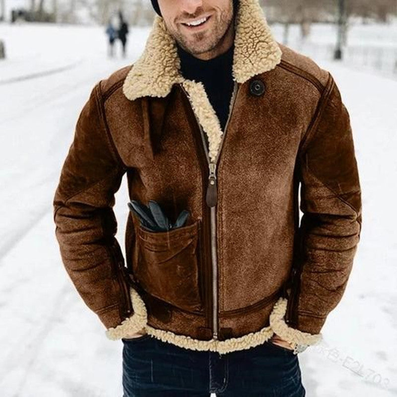 VISAGE - Veste en Cuir Homme Découvrez notre veste VISAGE pour homme, une création qui marie le luxe du cuir à l'élégance française. Cette veste en cuir offre une silhouette raffinée et sophistiquée, créée pour les hommes qui recherchent une pièce aussi l