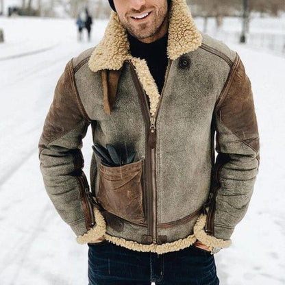 VISAGE - Veste en Cuir Homme Découvrez notre veste VISAGE pour homme, une création qui marie le luxe du cuir à l'élégance française. Cette veste en cuir offre une silhouette raffinée et sophistiquée, créée pour les hommes qui recherchent une pièce aussi l