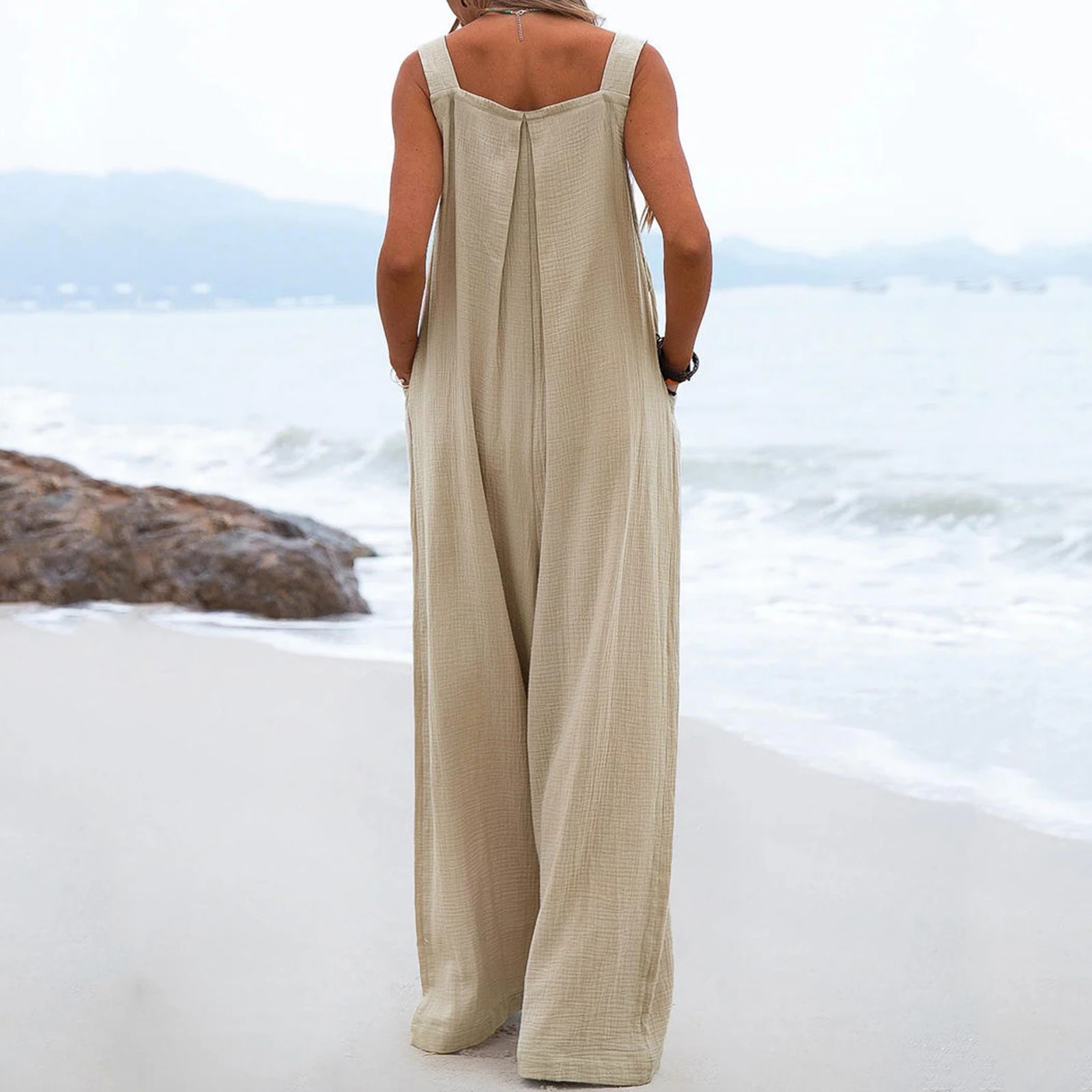 THARA - Combinaison Élégante Grande Taille Découvrez notre combinaison THARA, une création mode grande taille qui allie raffinement et élégance française. Cette combinaison élégante grande taille offre un design sophistiqué et moderne, idéale pour les fem