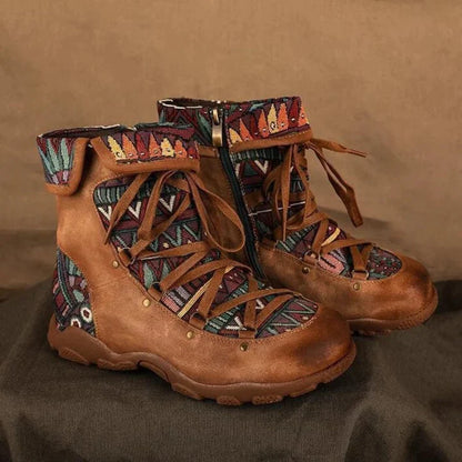 ELOISE - Bottes Tendance Grande Taille Découvrez nos bottes ELOISE, une création mode grande taille qui marie tendances actuelles et élégance française. Ces bottes grande taille offrent une silhouette raffinée et moderne, créées pour les femmes qui recher