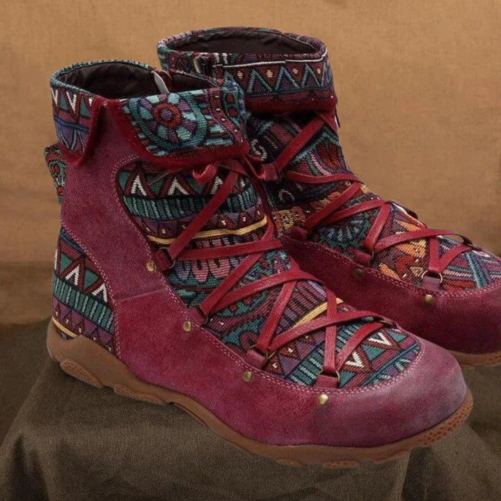 ELOISE - Bottes Tendance Grande Taille Découvrez nos bottes ELOISE, une création mode grande taille qui marie tendances actuelles et élégance française. Ces bottes grande taille offrent une silhouette raffinée et moderne, créées pour les femmes qui recher